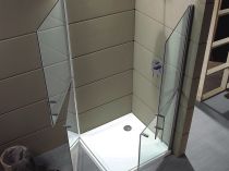 Prezzo Box doccia ad angolo apertura 2 ante battenti divise in 2 senza profili cristallo 6 mm trasparente
