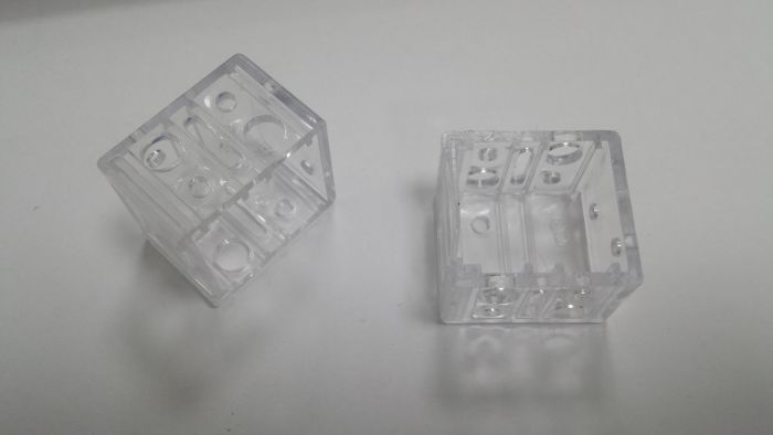Coppia Supporti a scatola per veneziana da 35 mm in plexiglass