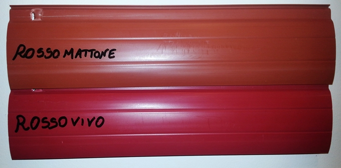 Tapparelle pvc tonalità di rosso